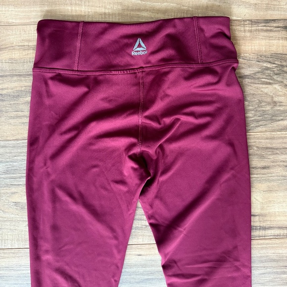 NWOT - Reebok Maroon Leggings S - Picture 6 of 9